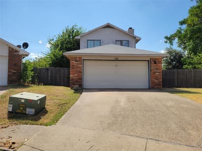 745 Meadowcreek Court, Garland TX 75043 - Photo 3