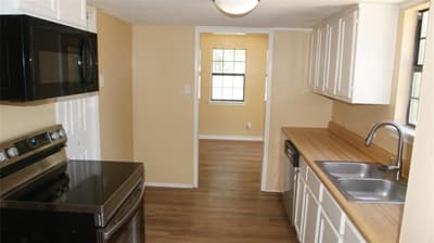 207 Spring Branch Drive, Red Oak TX 75154 - Photo 4
