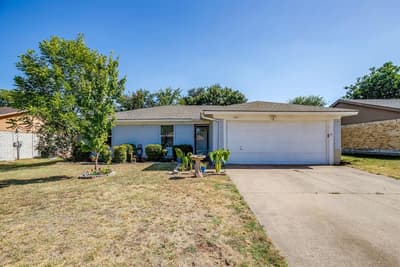 1105 Patrick Street, Crowley TX 76036 - Photo 2