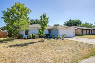 1105 Patrick Street, Crowley TX 76036 - Photo 3