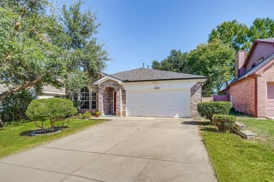 7452 Blackthorn Drive, Fort Worth TX 76137 - Photo 4