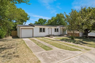 5054 Corrigan Court, Dallas TX 75241 - Photo 2