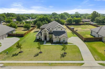 360 Crystal Lake Lane, Red Oak TX 75154 - Photo 5