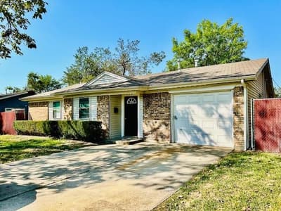 725 Keystone Street, Mesquite TX 75149