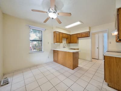 515 Clements Avenue, Van Alstyne TX 75495 - Photo 5