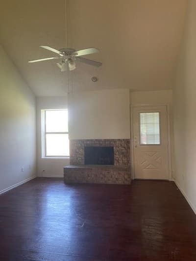2115 Sunset Drive, Balch Springs TX 75180 - Photo 2