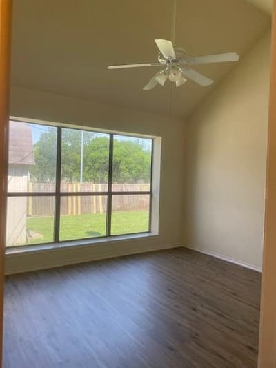 2115 Sunset Drive, Balch Springs TX 75180 - Photo 3