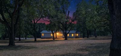 1210 E Texas Street, Denison TX 75021