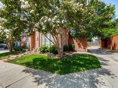 18407 Tettenhall Drive, Dallas TX 75252 - Photo 2