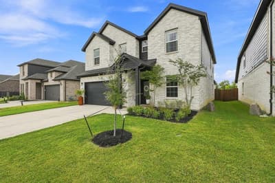 3905 Bluestem Boulevard, Denton TX 76226 - Photo 2