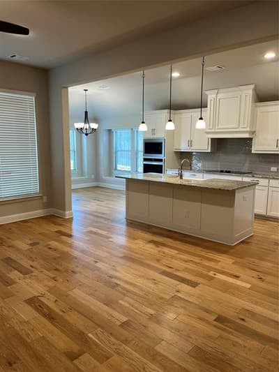 118 Jazlyn Drive, Keene TX 76059 - Photo 5