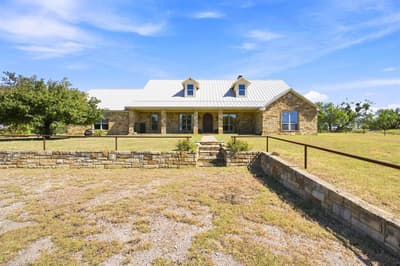 4350 Village Bend Road, Mineral Wells TX 76067 - Photo 2