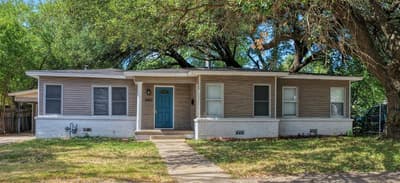 3420 Brook Circle, Waco TX 76710 - Photo 2