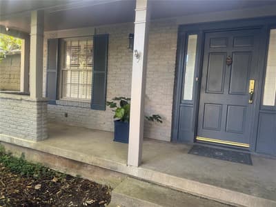 8910 Guernsey Lane, Dallas TX 75220 - Photo 2