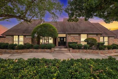 923 Wellington Drive, Duncanville TX 75137
