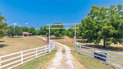 4886 White Rock, Lone Oak TX 75453 - Photo 2