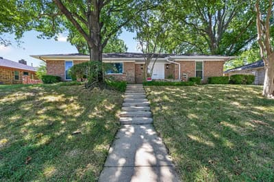 1450 Juniper Lane, Lewisville TX 75077 - Photo 2