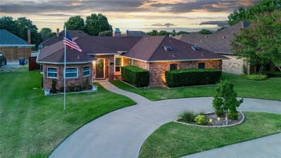 703 Willow Brook Drive, Allen TX 75002