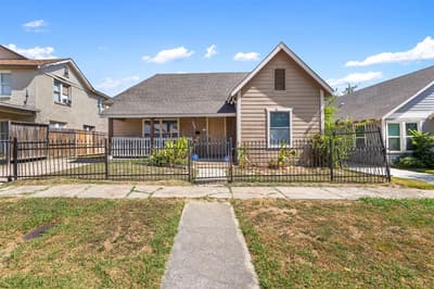 1235 E Leuda Street, Fort Worth TX 76104