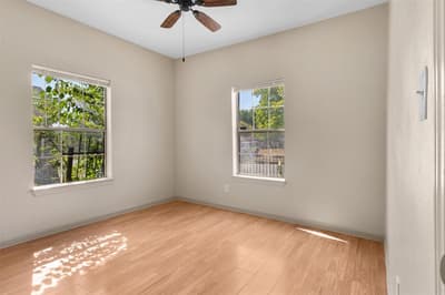 1235 E Leuda Street, Fort Worth TX 76104 - Photo 5