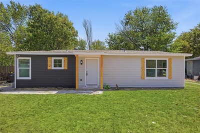 2841 Langston Street, Fort Worth TX 76105