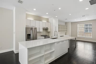 15745 Seabolt Place # 51, Addison TX 75001 - Photo 4