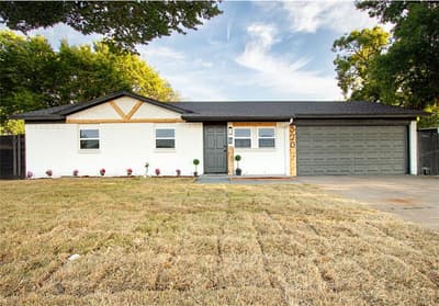 320 SE Gregory Street, Burleson TX 76028 - Photo 3