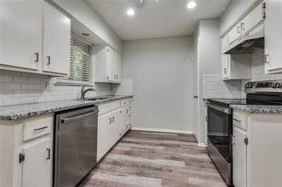 1902 Glenwick Lane, Irving TX 75060 - Photo 4