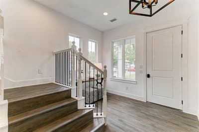 2928 Livingston Avenue, Fort Worth TX 76110 - Photo 3