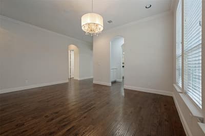12908 Holbrook Drive, Farmers Branch TX 75234 - Photo 5