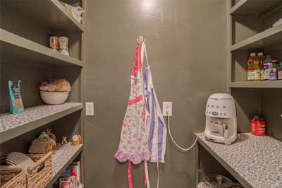 1212 4th Street, Granbury TX 76048 - Photo 5
