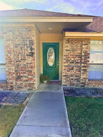 813 Leslie Lane, Coppell TX 75019 - Photo 2