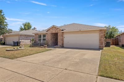 5540 Camarillo Drive, Fort Worth TX 76244 - Photo 3