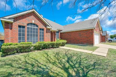 117 Fort Edward Drive, Arlington TX 76002 - Photo 3