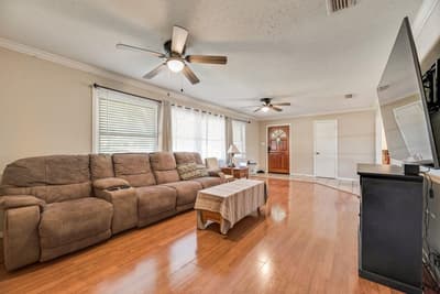 919 Surry Place Drive, Cleburne TX 76033 - Photo 5
