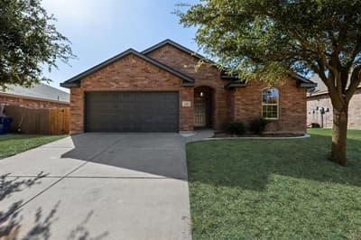 250 Kennedy Drive, Crowley TX 76036 - Photo 2
