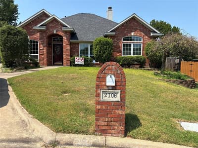 2106 Renaissance Drive, Denison TX 75020