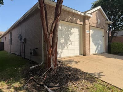 10613 Lansdowne Lane, Rowlett TX 75089 - Photo 2