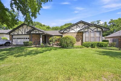2310 Louise Lane, Ennis TX 75119 - Photo 4