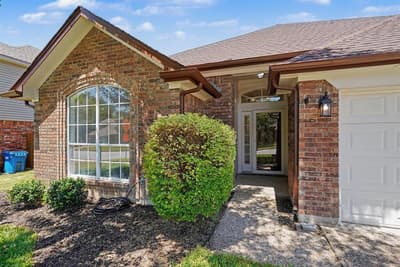 6017 Hilltop Drive, Watauga TX 76148 - Photo 4