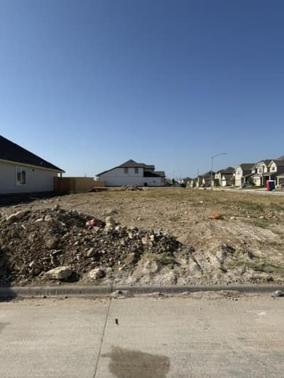 1109 Runway Road, Fort Worth TX 76131 - Photo 2