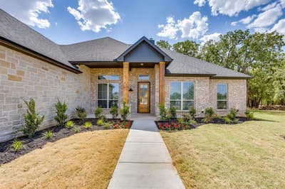 608 Tay Tay Way, Springtown TX 76082 - Photo 2