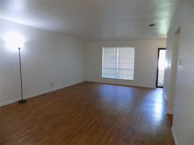 1763 Meadow Crest Lane, Duncanville TX 75137 - Photo 2
