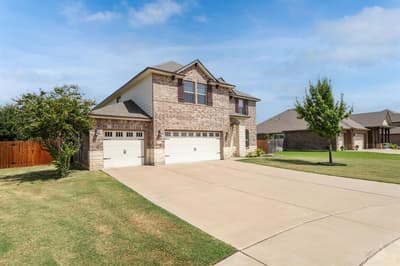 1220 Drummond Circle, Waco TX 76712 - Photo 2
