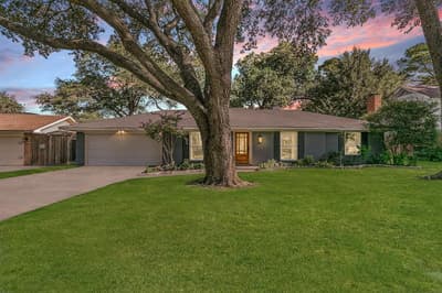 2109 Friar Tuck Drive, Arlington TX 76013