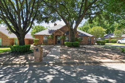 2907 Trail Lake Drive, Grapevine TX 76051