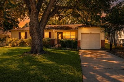 773 Betty Lane, Hurst TX 76053
