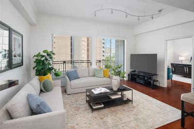 3225 Turtle Creek Boulevard # 709, Dallas TX 75219 - Photo 2