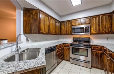 2425 Summer Place Drive, Arlington TX 76014 - Photo 4