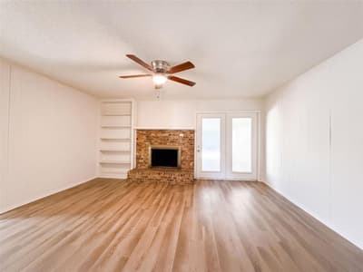 1136 Kris Street, Irving TX 75060 - Photo 3